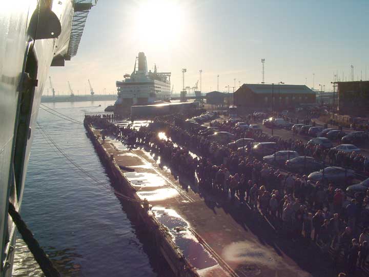 People queue to go on board the HMS Ark Royal at the Tyne Commission Quay North Shields 23 Nov 2003
